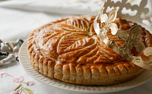  Order the finest Galette des rois for delivery, to celebrate the Epiphany!